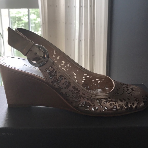 Size 7 BCBGirls Wedges - Picture 2 of 2